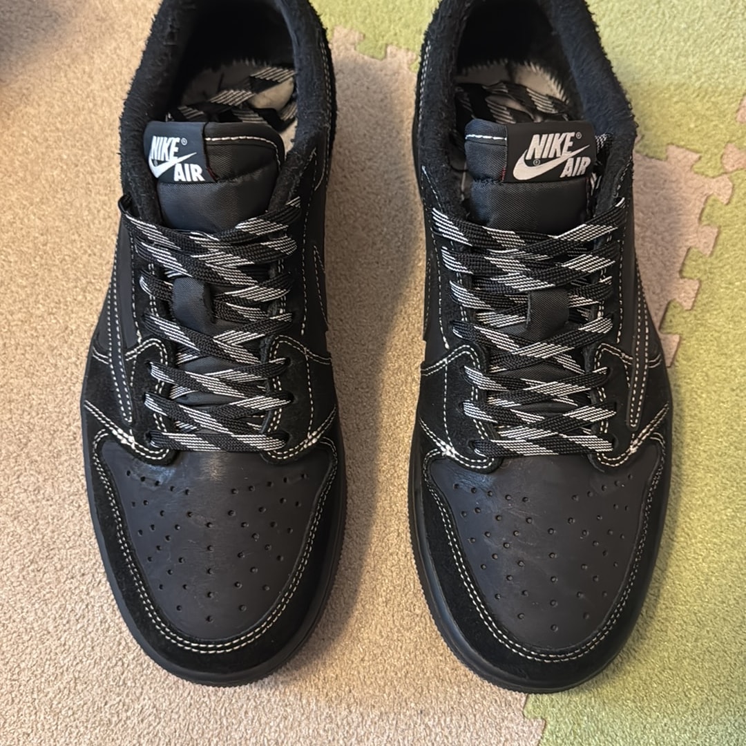 Travis Scott × Nike Air Jordan 1 Low OG SP "Black Phantom"