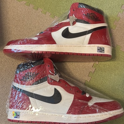 Nike Air Jordan 1 High OG "Lost & Found/Chicago"