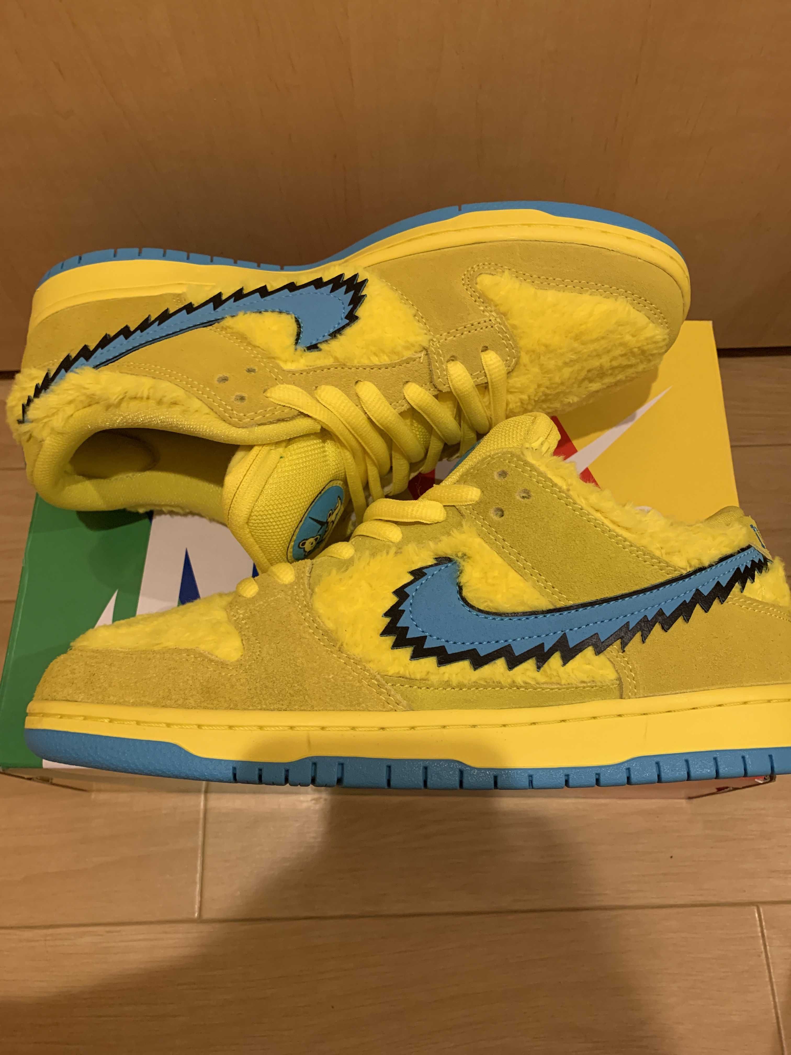 Grateful Dead × Nike SB Dunk Low "Yellow Bear"