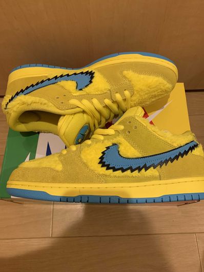 Grateful Dead × Nike SB Dunk Low "Yellow Bear"