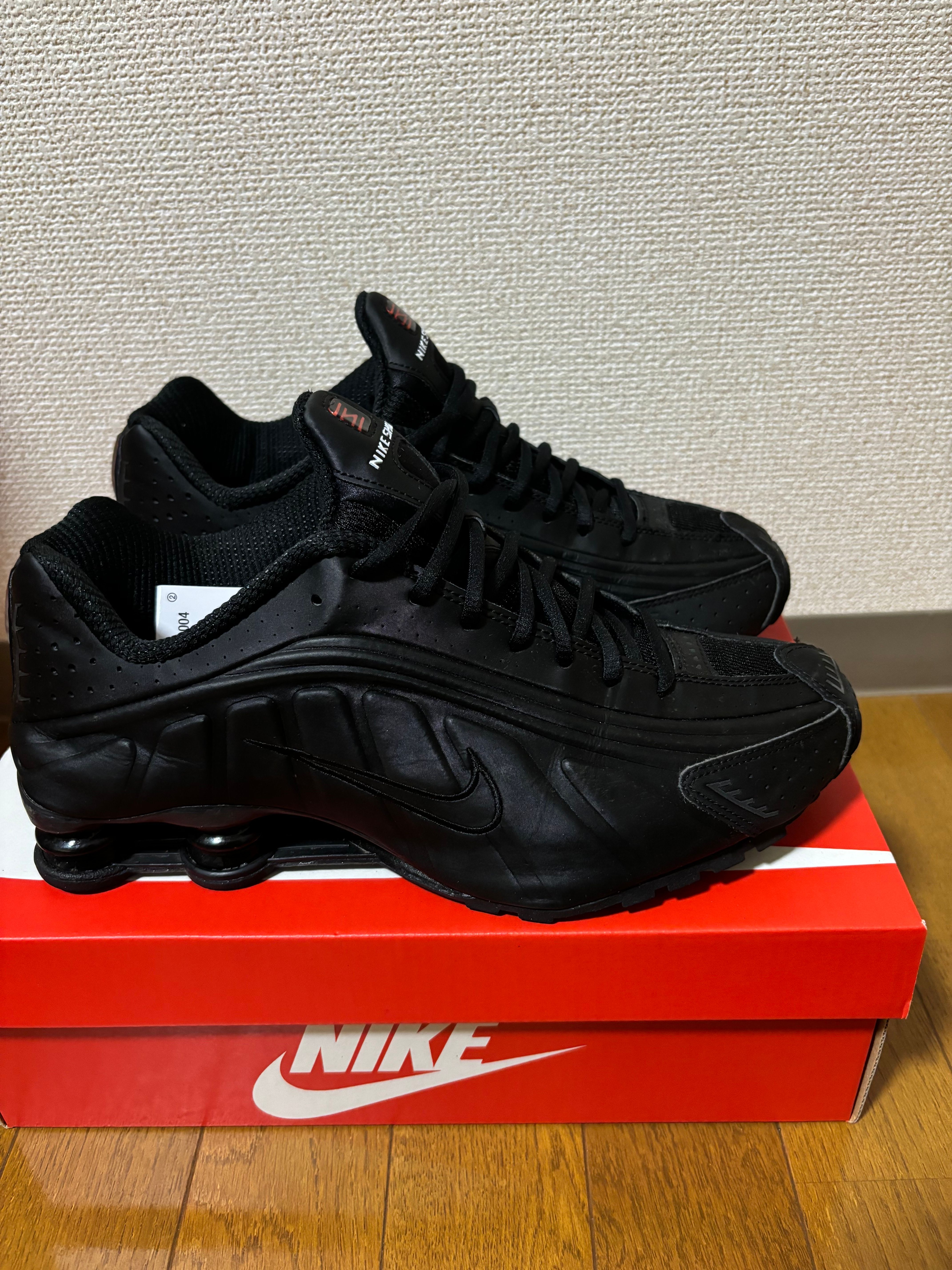Nike Women's Shox R4 "Black"