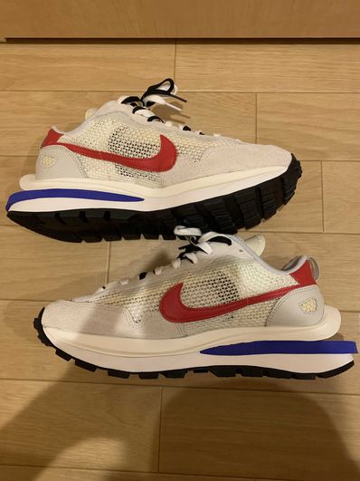 sacai × Nike Vapor Waffle "Royal Fuchsia"