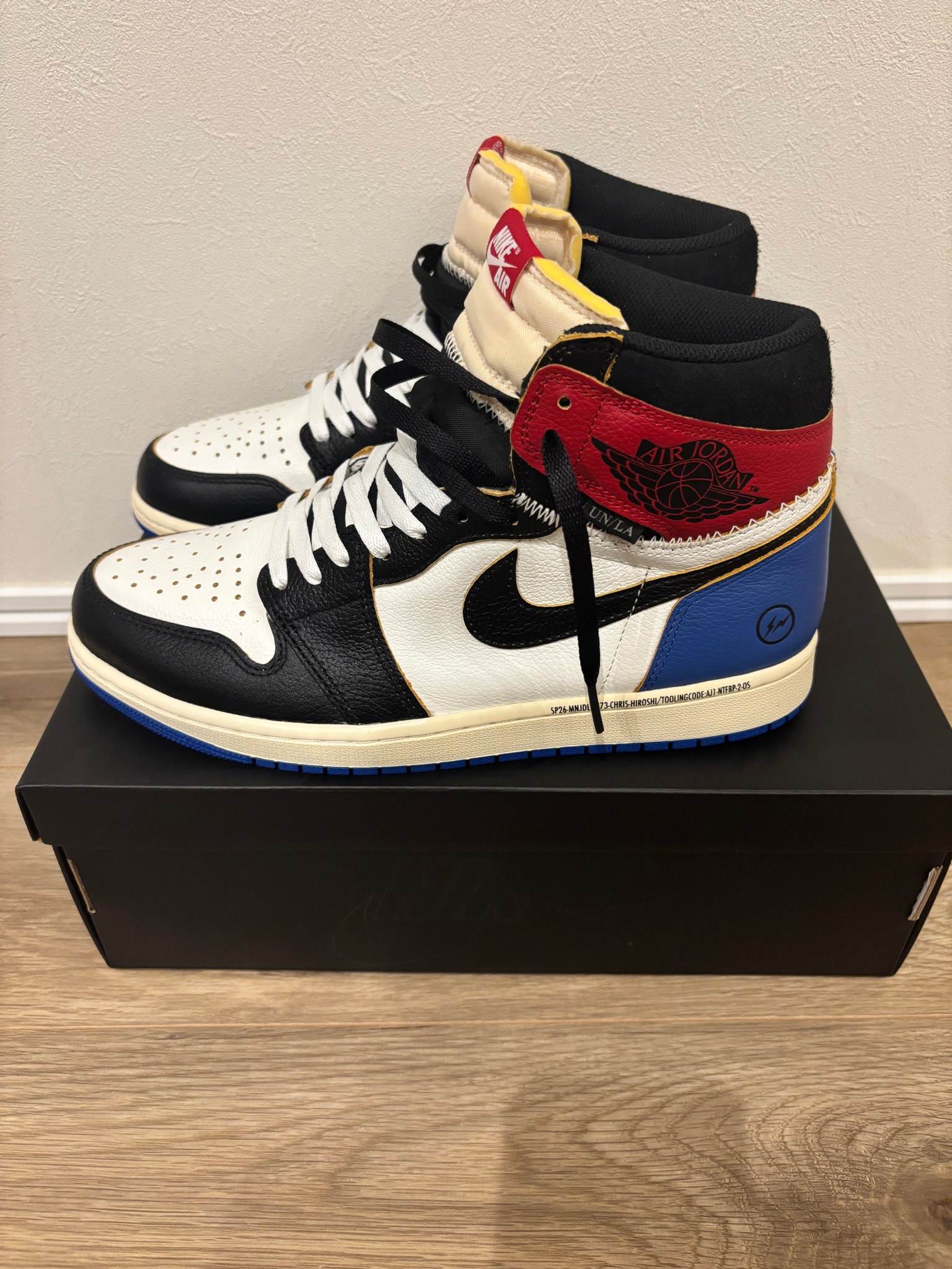 fragment design × UNION × Nike Air Jordan 1 High OG "Black/Varsity Red"
