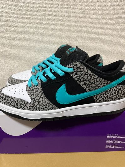 Nike SB Dunk Low "Elephant/Safari"