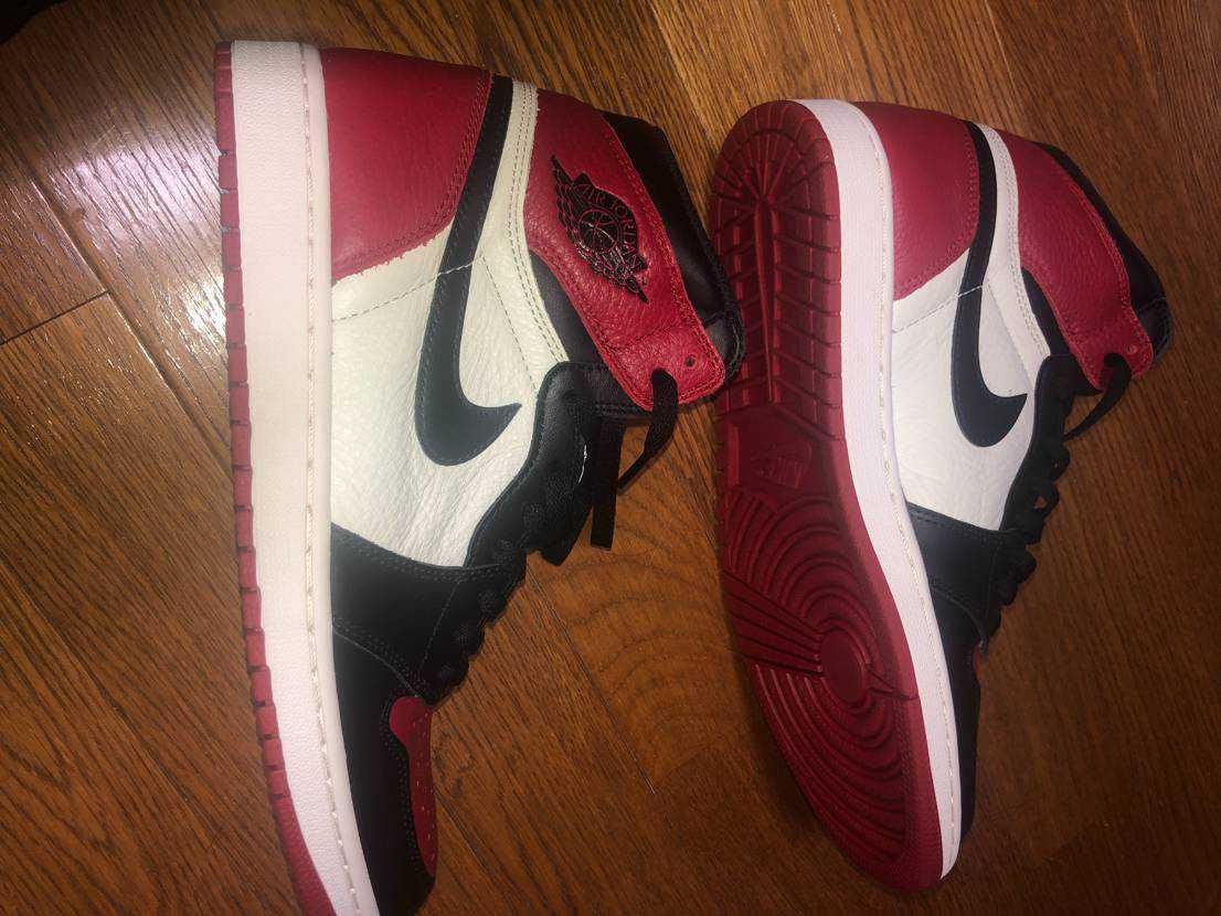 Nike Air Jordan 1 Retro High OG "Bred Toe"