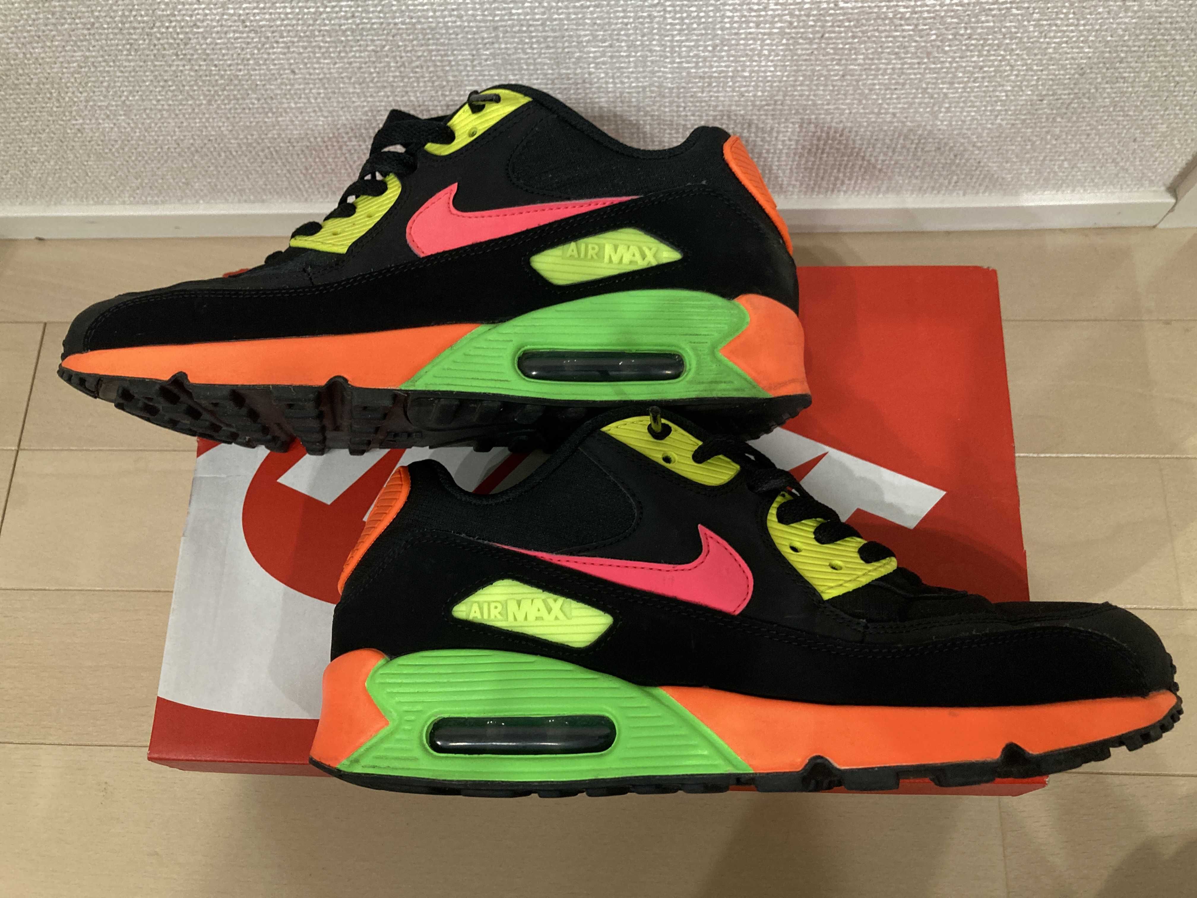 NIKE AIR MAX 90 "TOKYO NEON"