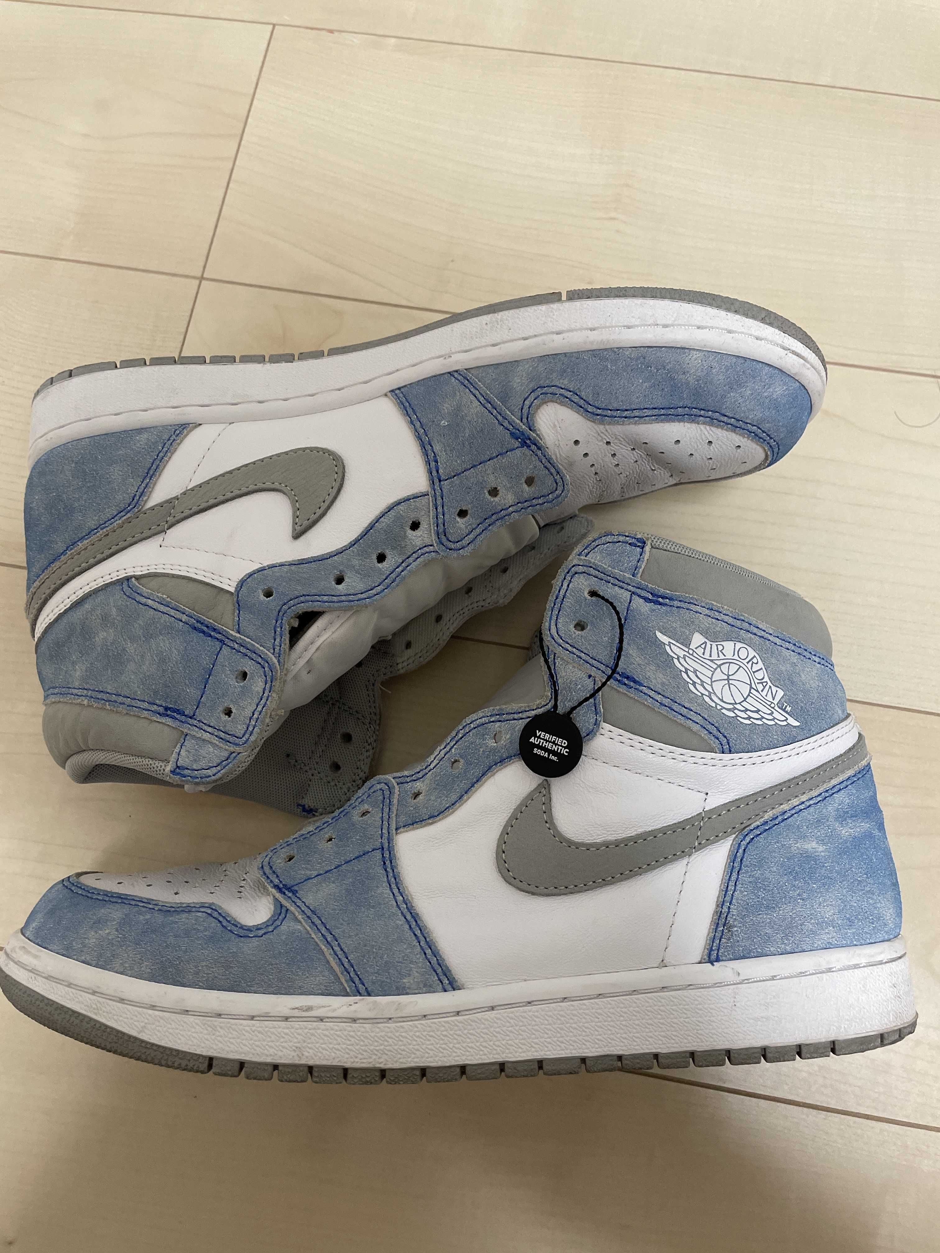 Nike Air Jordan 1 High OG "Hyper Royal"