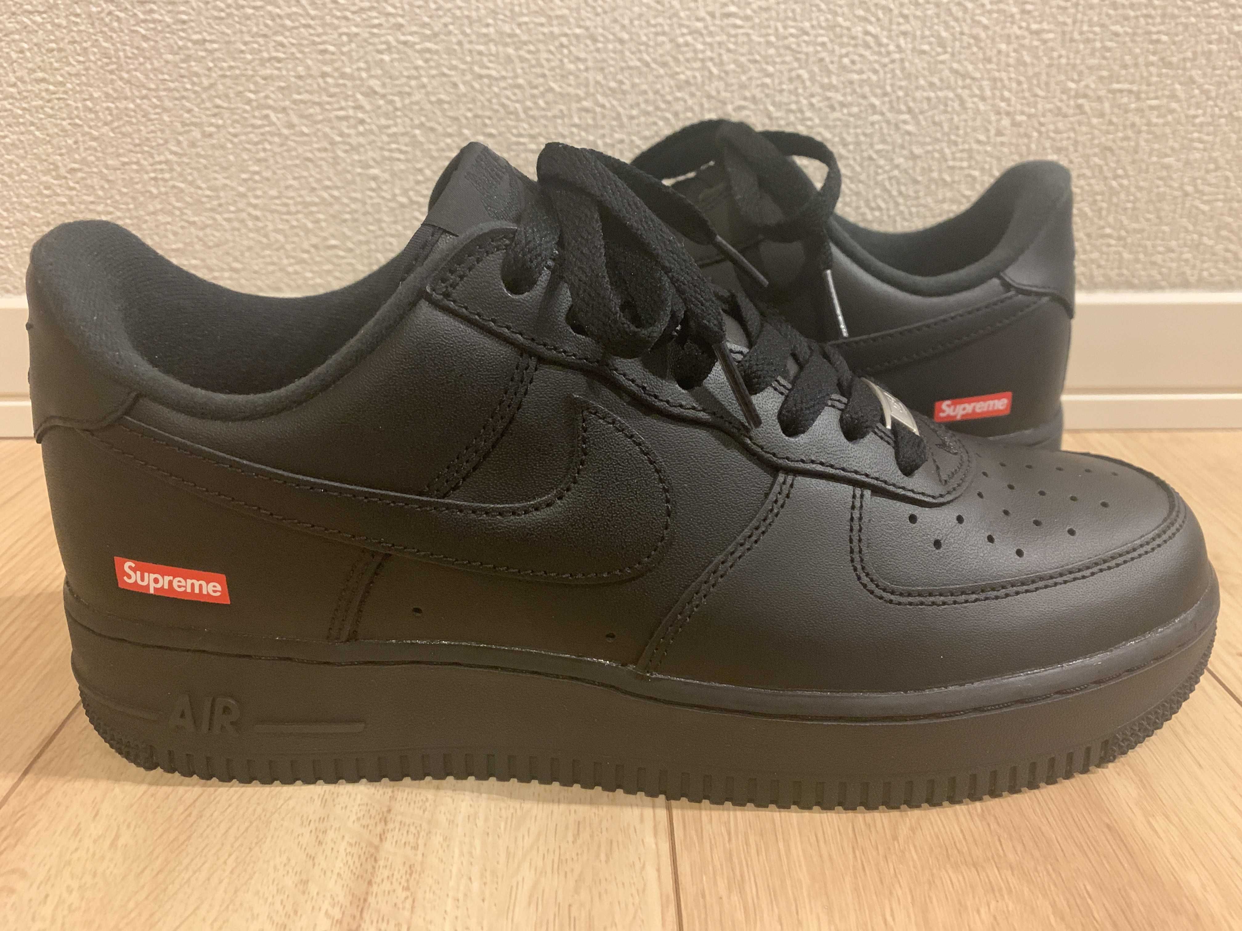 Supreme × Nike Air Force 1 Low "Black"