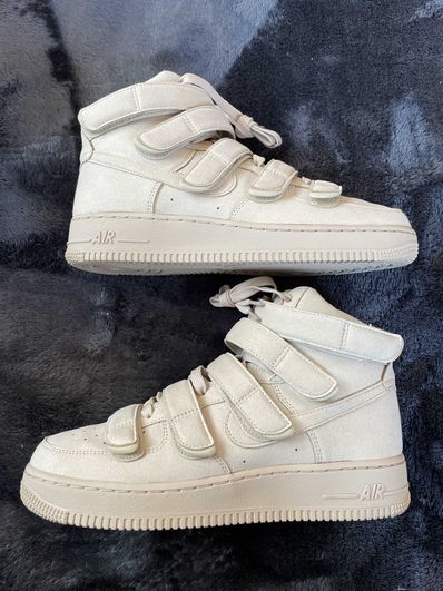 Billie Eilish × Nike Air Force 1 High '07 SP "Mushroom"