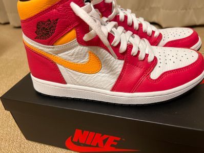 Nike Air Jordan 1 High OG "Light Fusion Red"