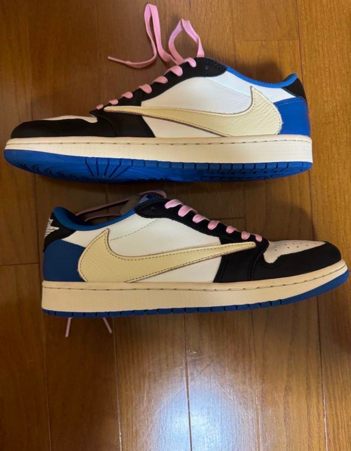 Travis Scott × fragment design × Nike Air Jordan 1 Low OG SP "Military Blue"
