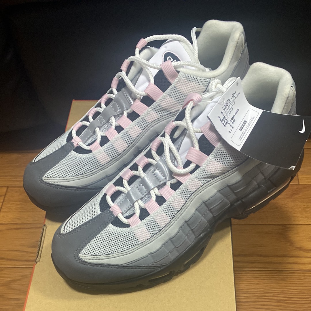 ナイキ エアマックス95 "ガンスモーク/ピンクフォーム"
