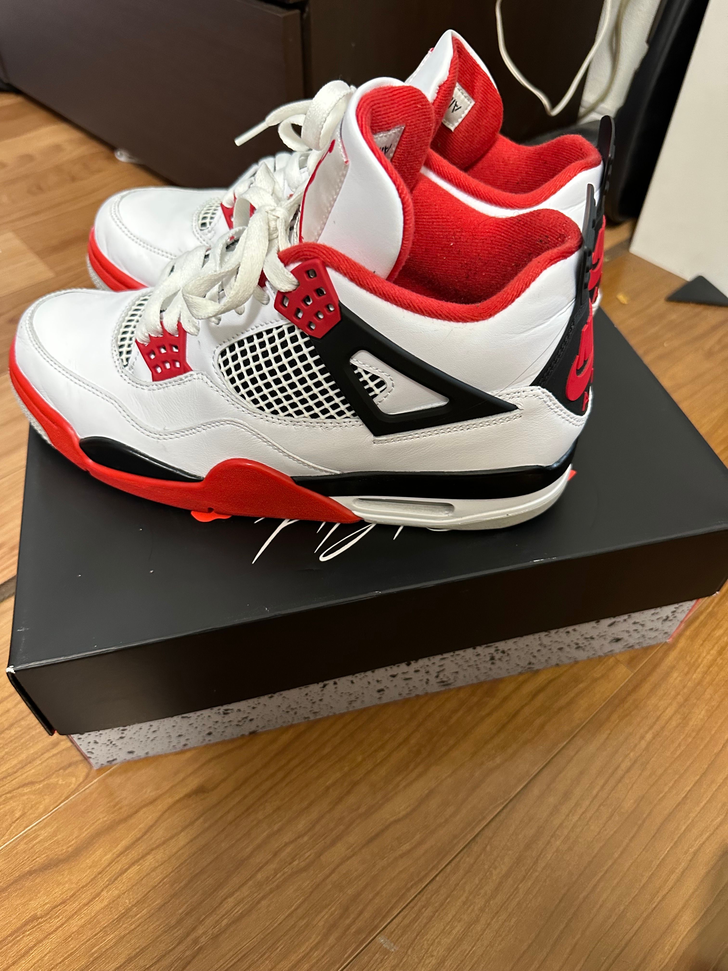 Nike Air Jordan 4 Retro OG "Fire Red" (2020)