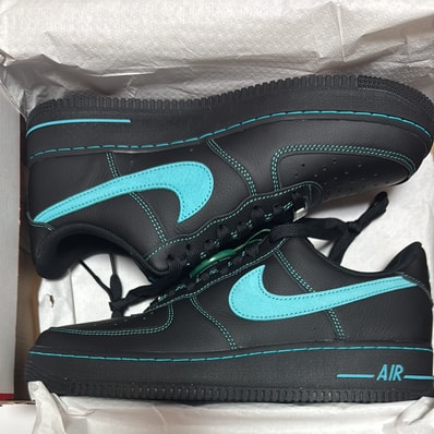 Nike Air Force 1 Low "Black Tiffany"