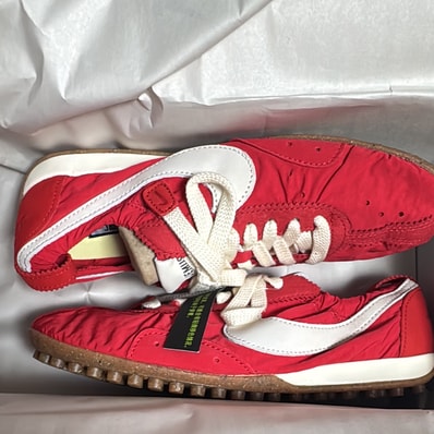 Jacquemus × Nike Women's Moon Shoe SP "University Red"