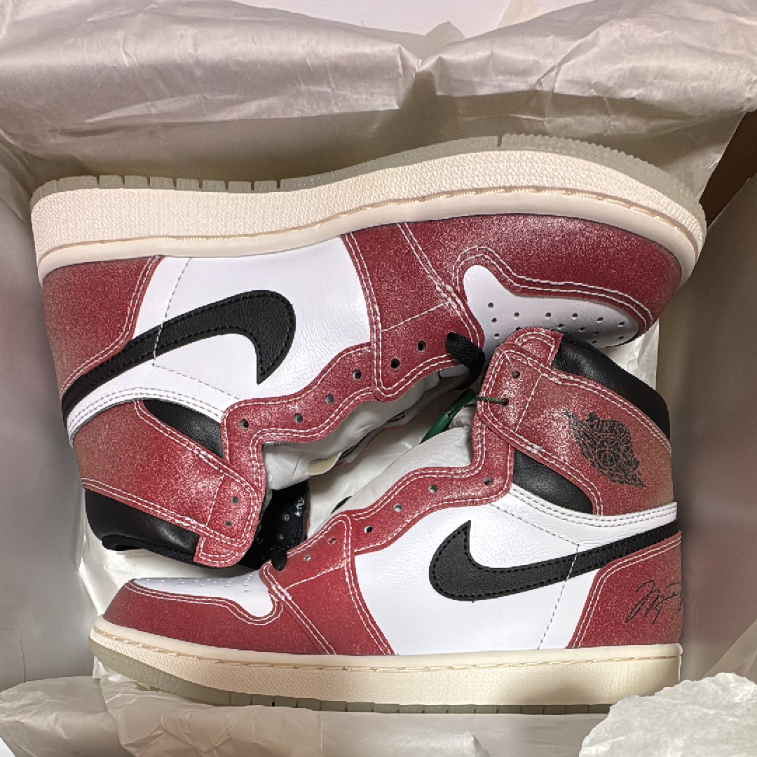 Trophy Room × Nike Air Jordan 1 Retro High "Chicago" (Friends and Family) (Blue Laces)