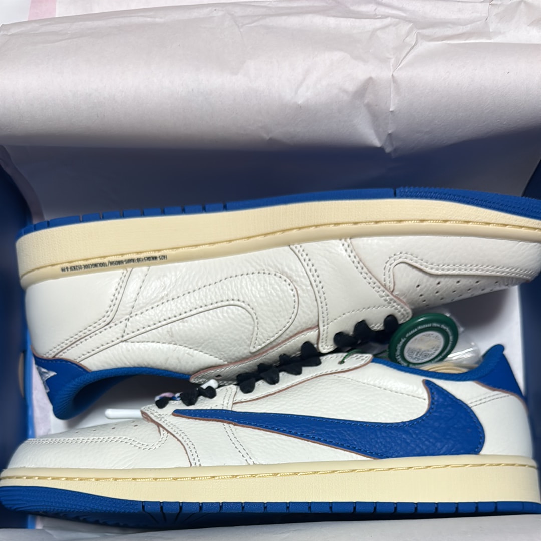 Travis Scott × fragment design × Nike Air Jordan 1 Low OG "Sail/Military Blue"