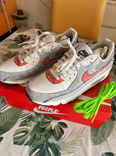 NIKE AIR MAX 90 "WHITE/COURT PURPLE/GREEN"