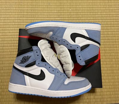Nike Air Jordan 1 High OG "University Blue"