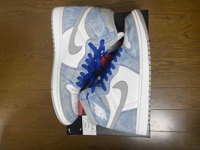 Nike Air Jordan 1 High OG "Hyper Royal"