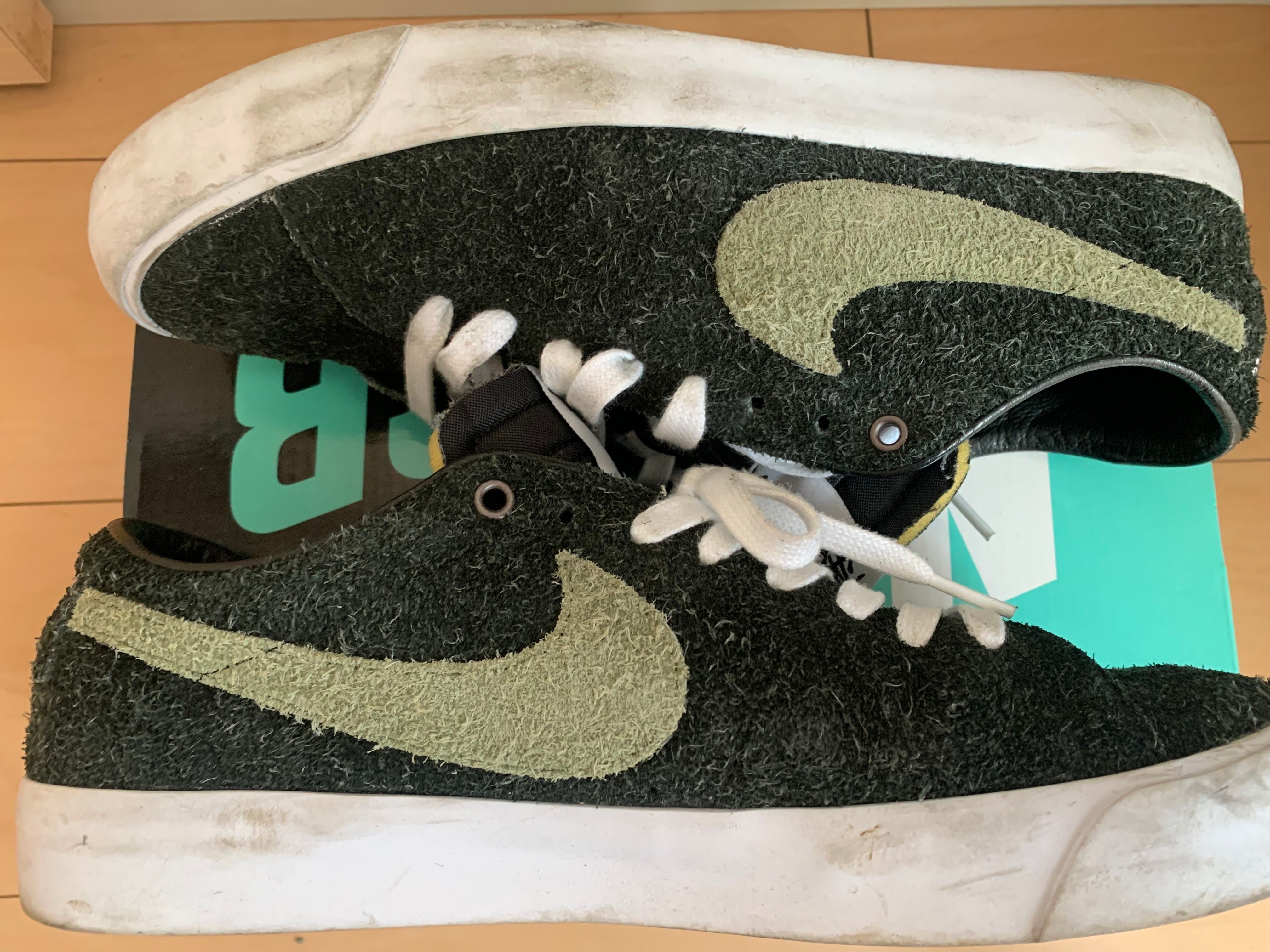 Stussy × Nike SB Blazer Low "Black/Palm Green"