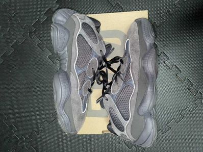 adidas YEEZY 500 "Utility Black"