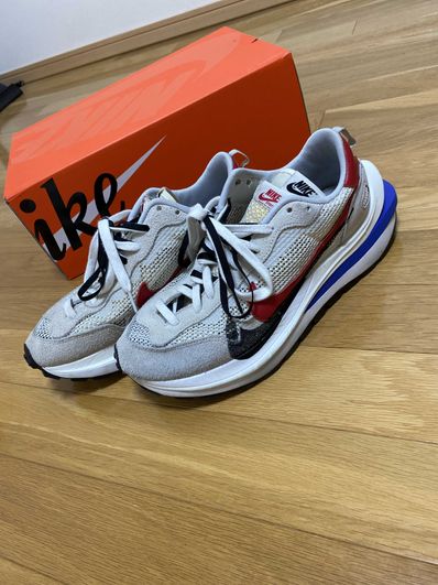 sacai × Nike Vapor Waffle "Royal Fuchsia"