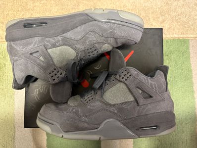 KAWS × Nike Air Jordan 4 Retro "Grey"