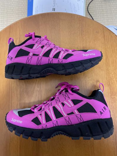 Supreme × Nike Air Humara "Pink"