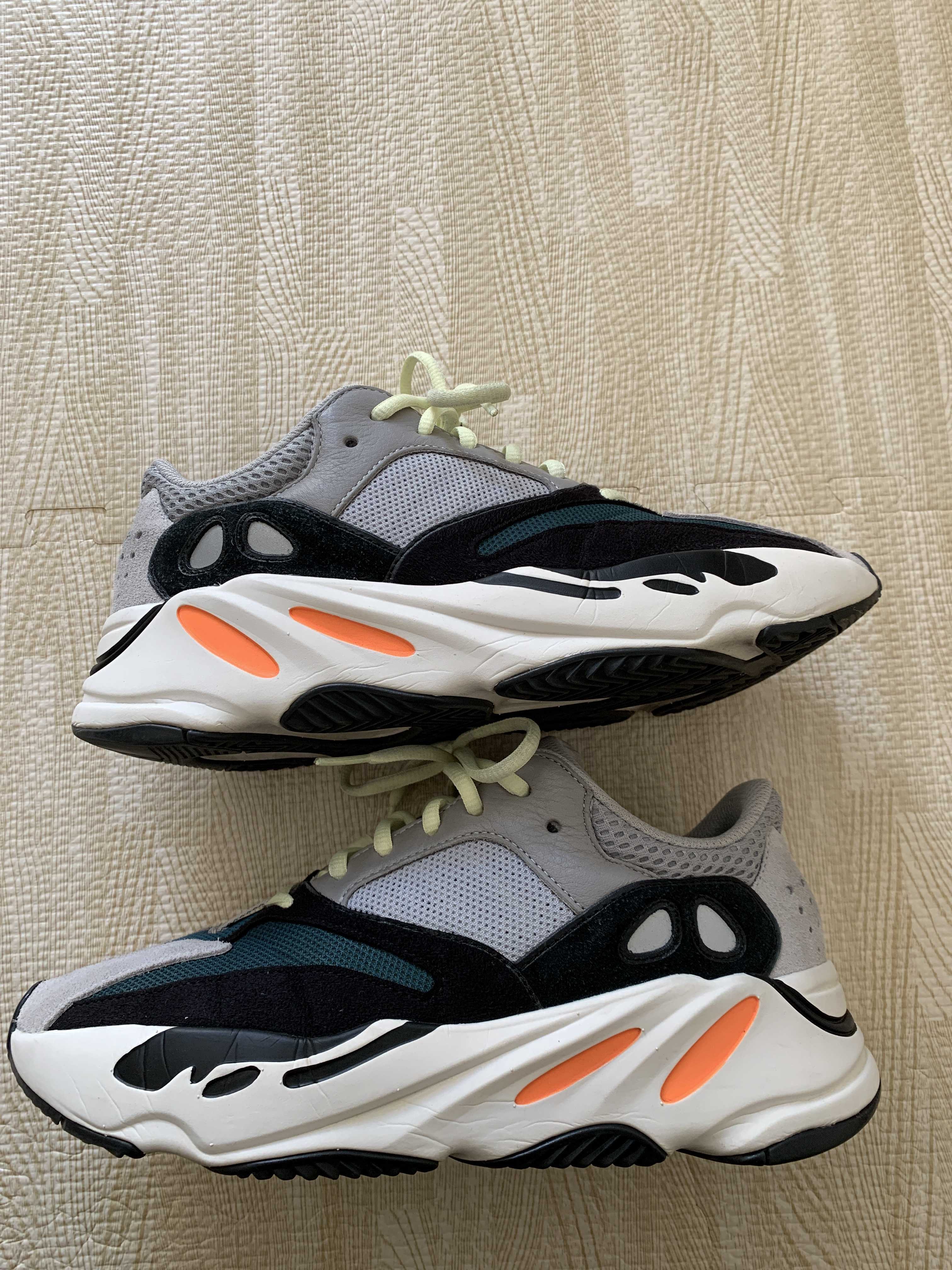 adidas YEEZY Boost 700 "Wave Runner"