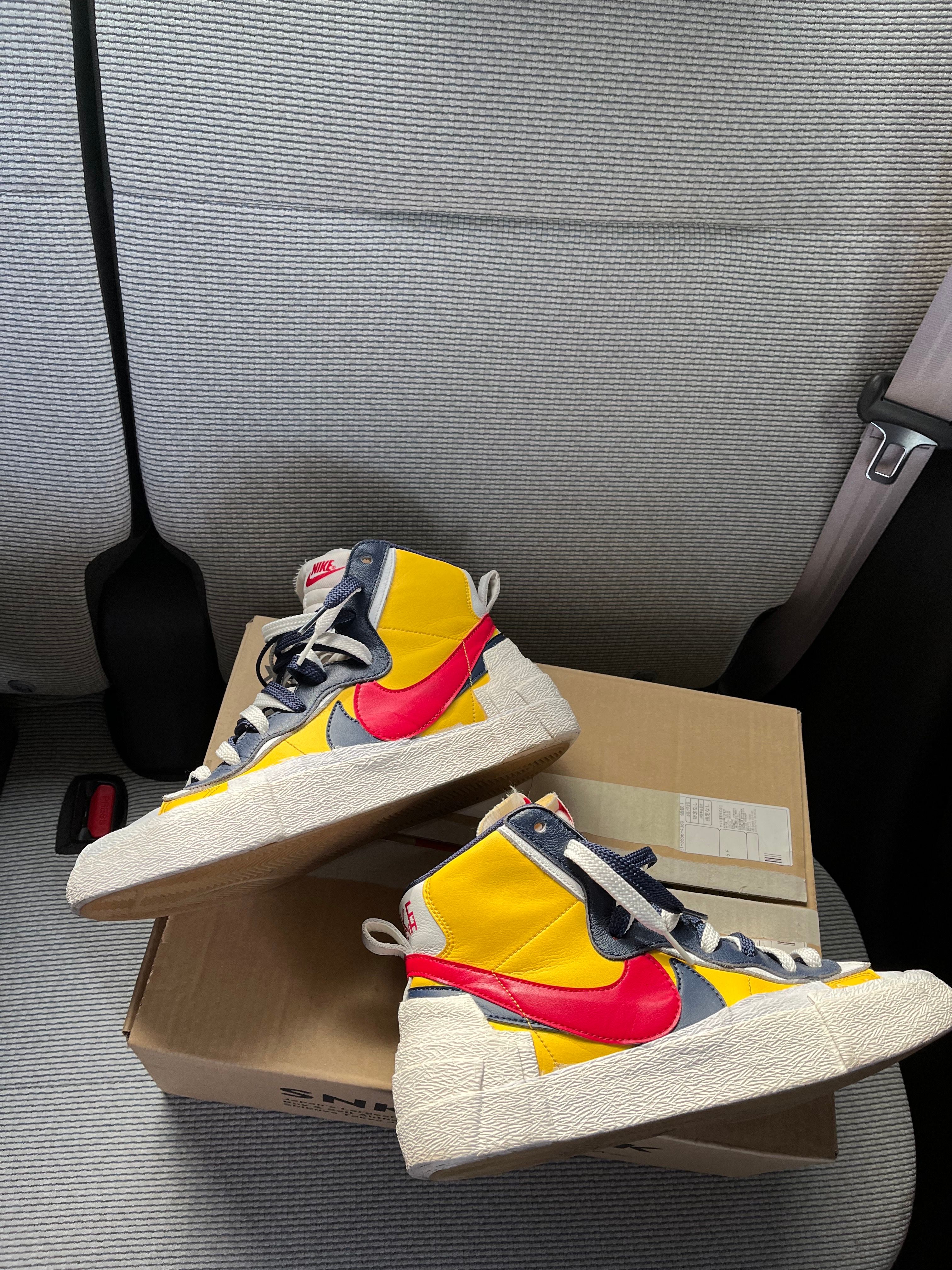 sacai × Nike Blazer Mid "Varsity Maize/Varsity Red"