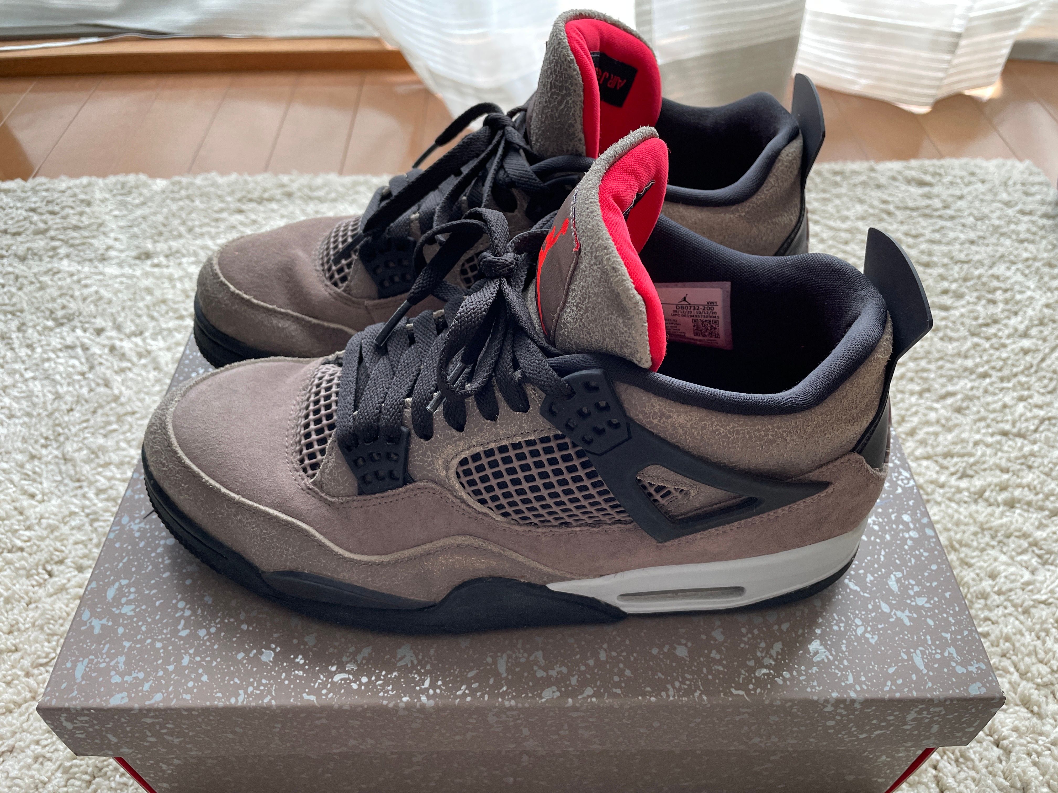 Nike Air Jordan 4 "Taupe Haze"