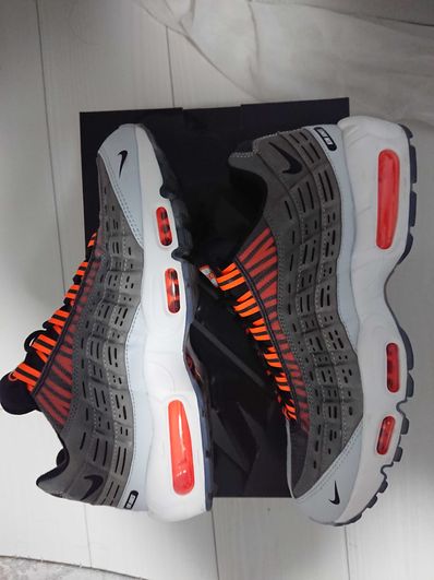 Kim Jones × Nike Air Max 95 "Black/Total Orange"
