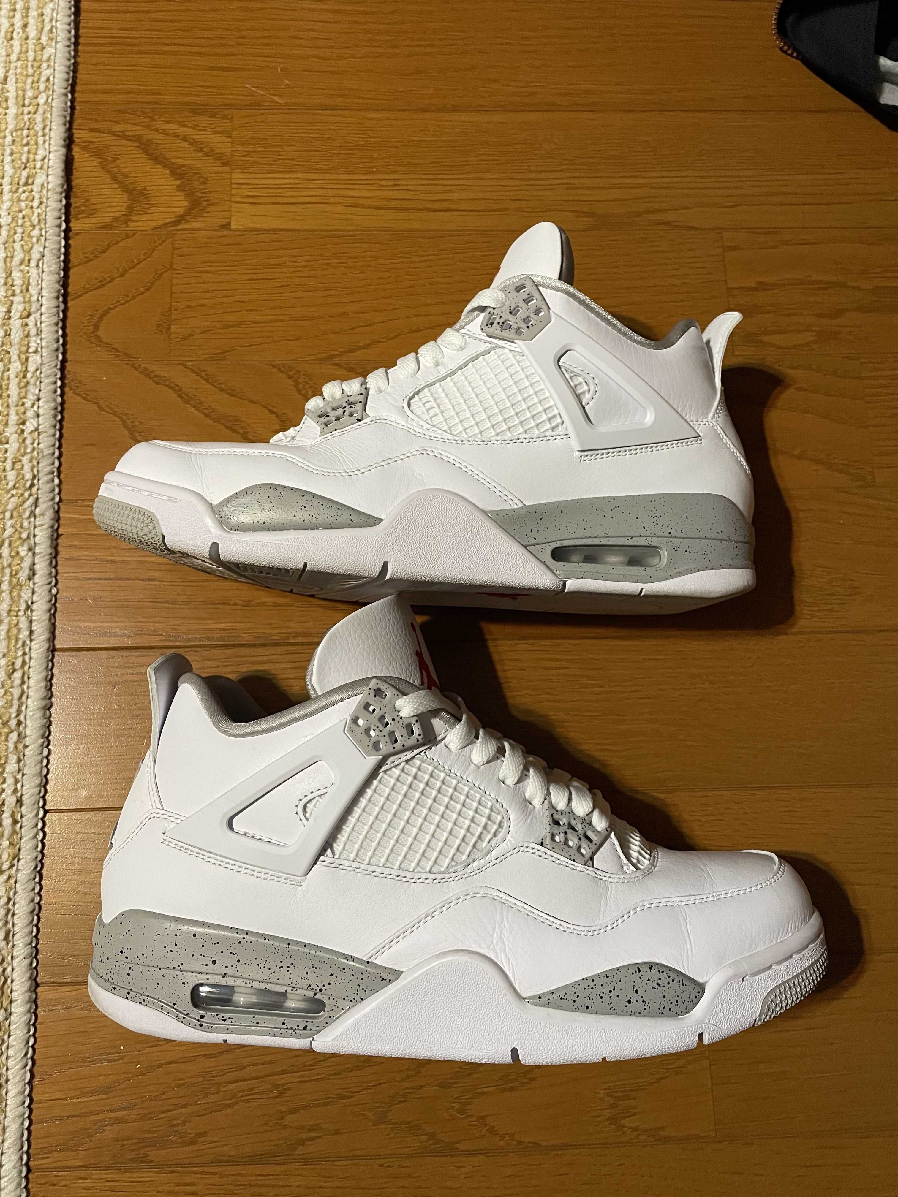Nike Air Jordan 4 "Tech White"