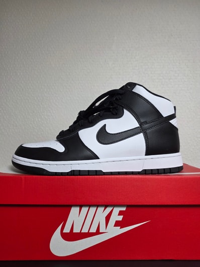 Nike Dunk High "Championship White"