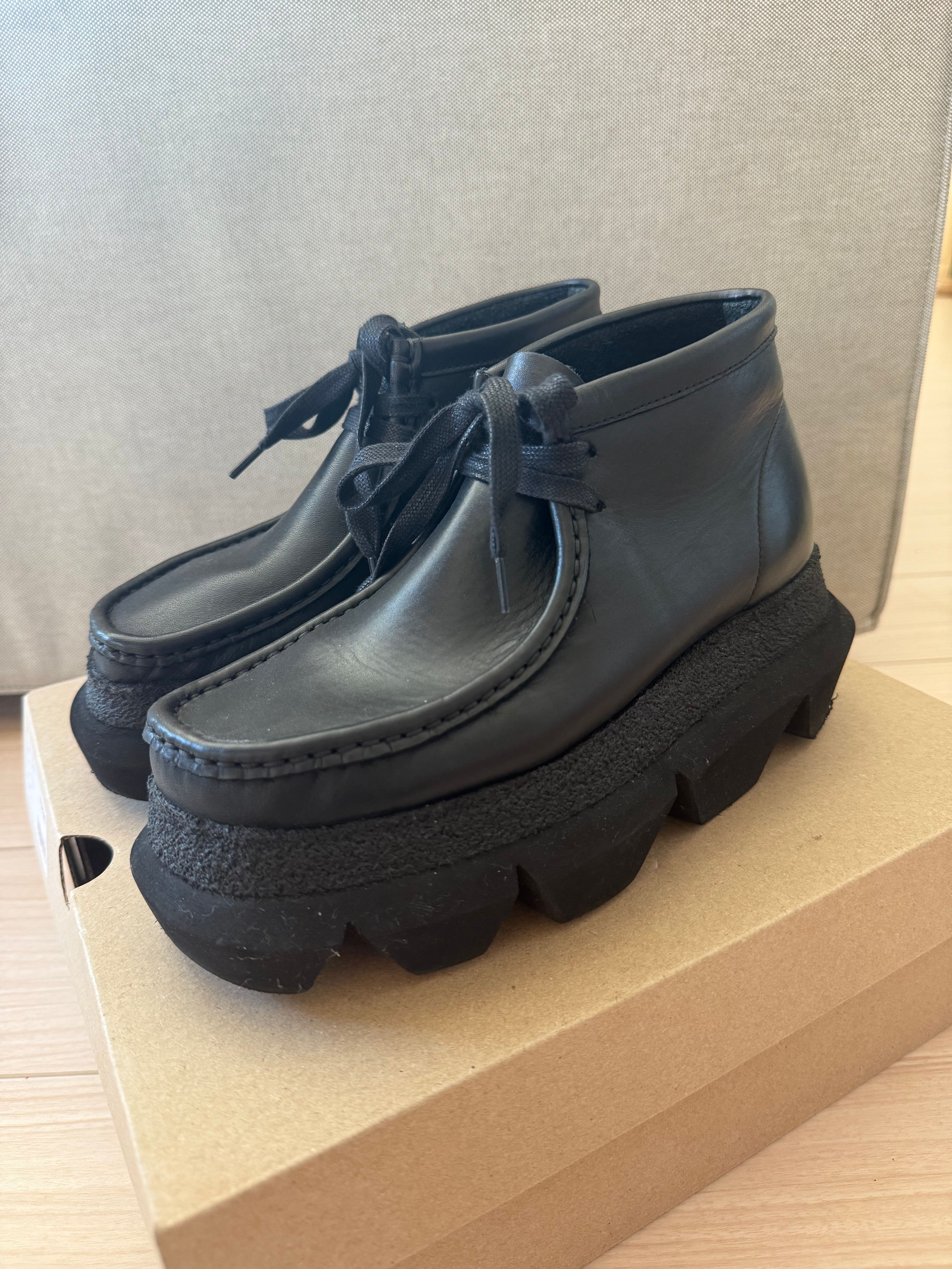 sacai × Clarks Hybrid Wallabee Boot "Black"