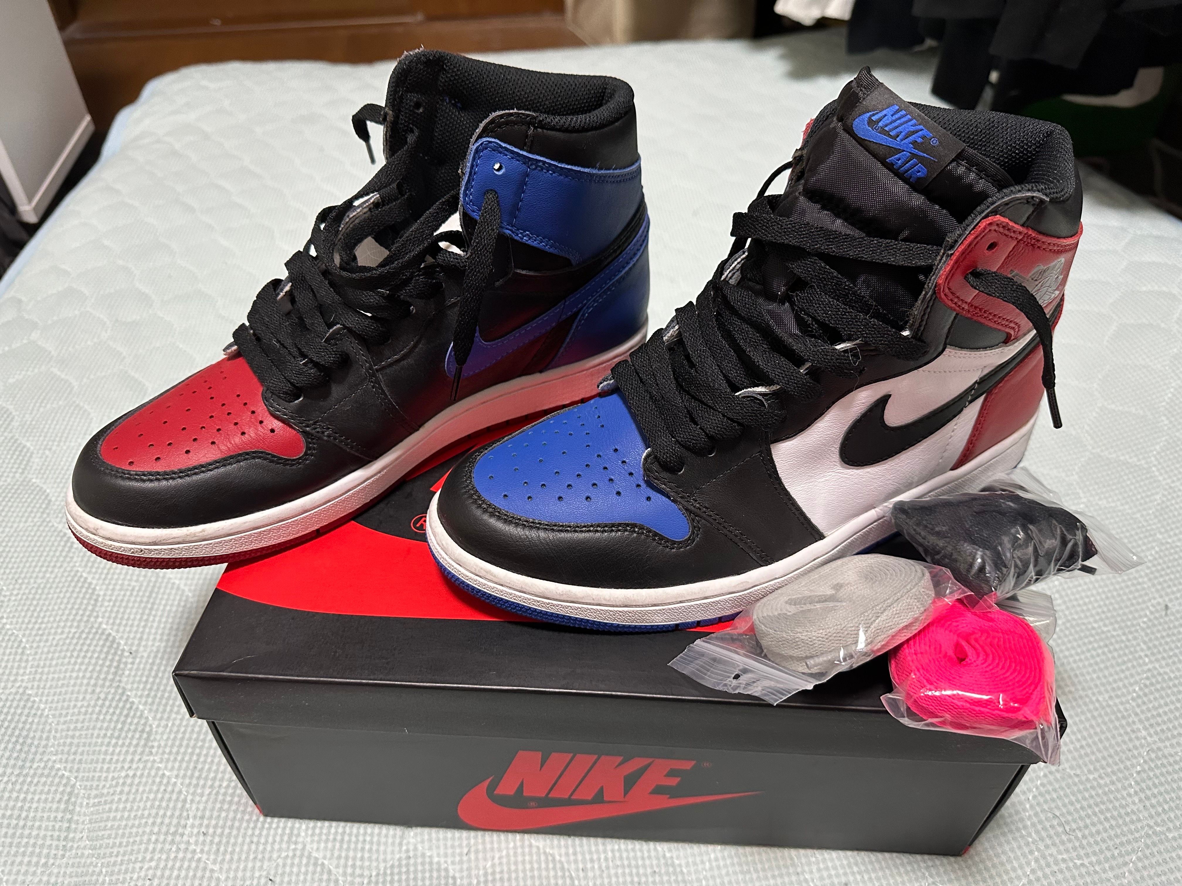 Nike Air Jordan 1 Retro High "Top 3"