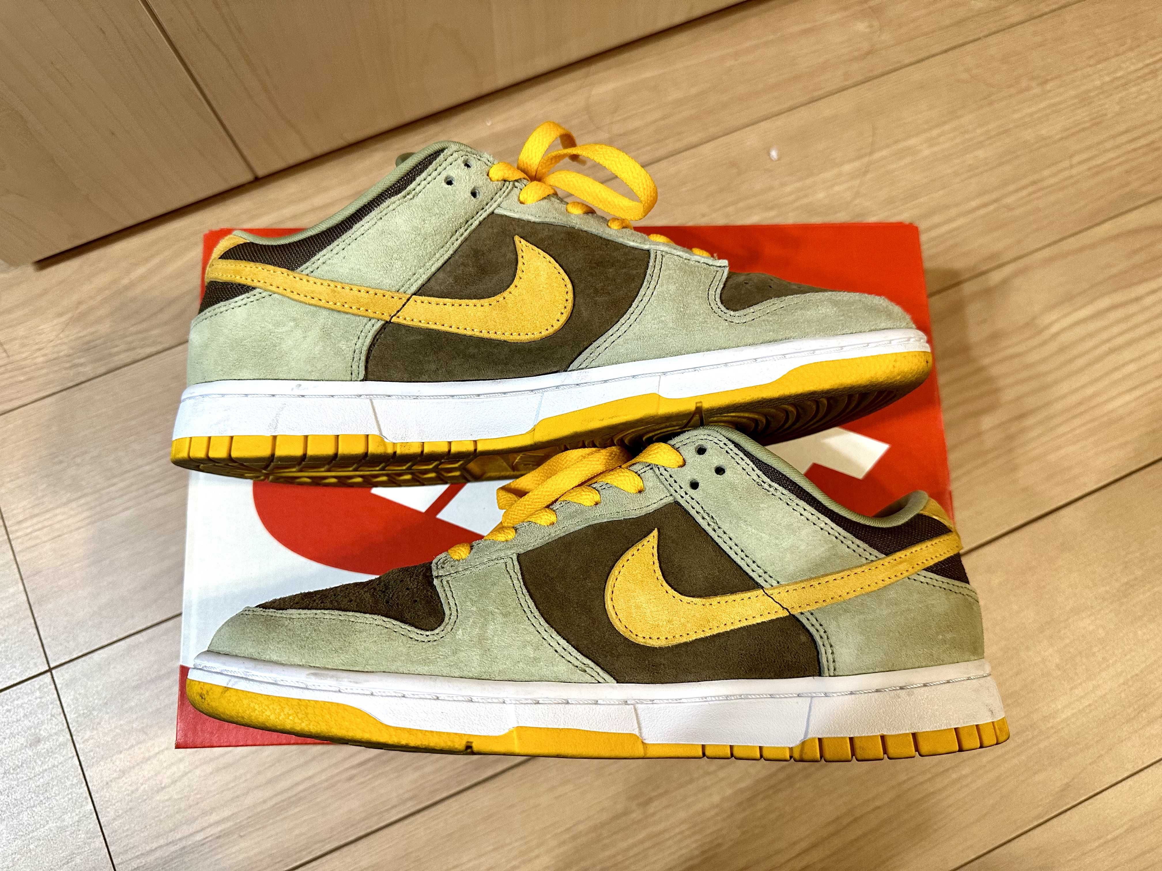 Nike Dunk Low SE "Dusty Olive"