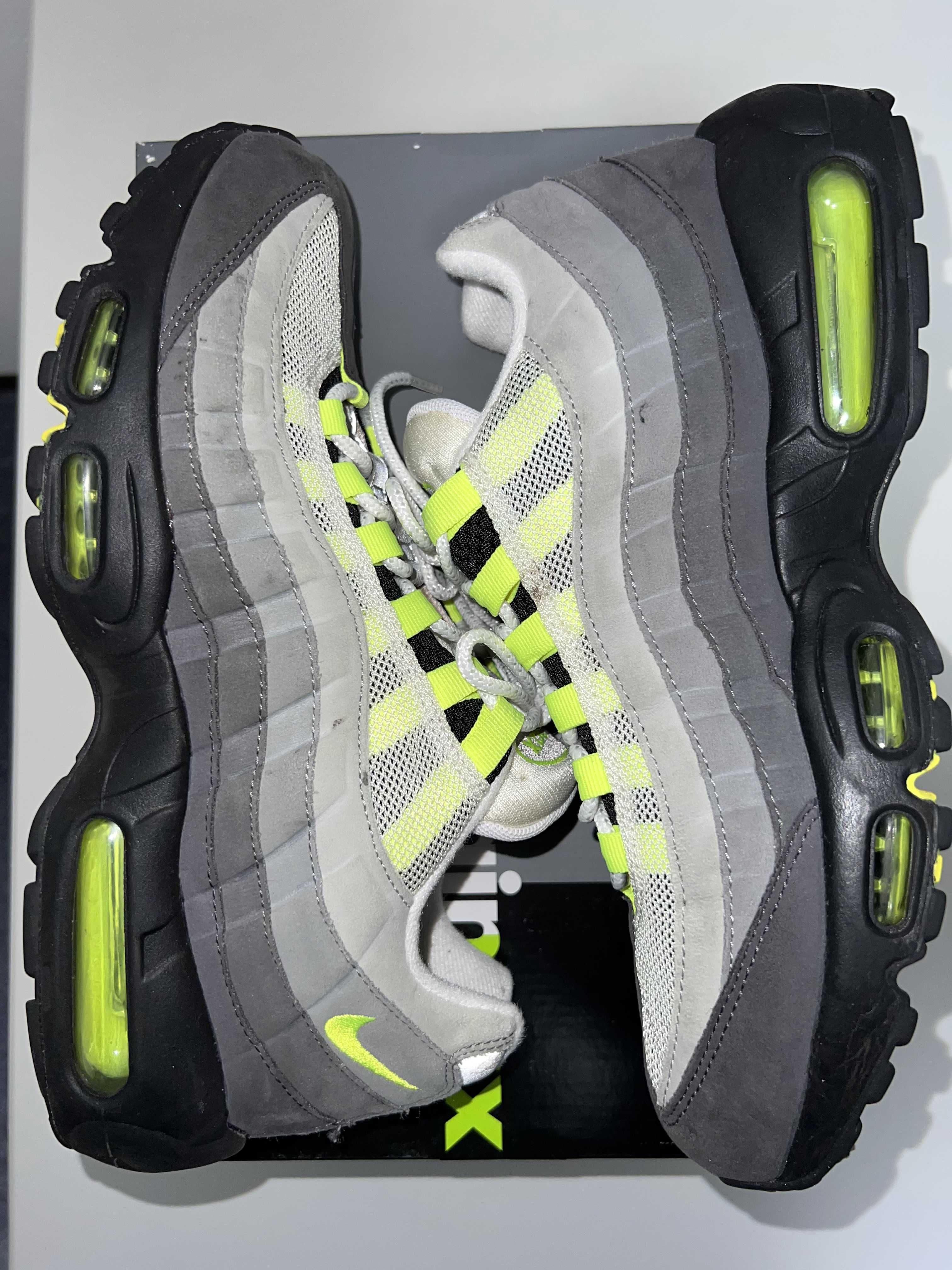 Nike Air Max 95 OG "Yellow Gradation" (2018)