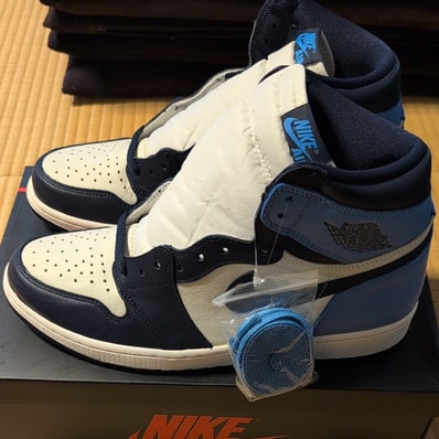 Nike Air Jordan 1 Retro High OG "Obsidian/University Blue"