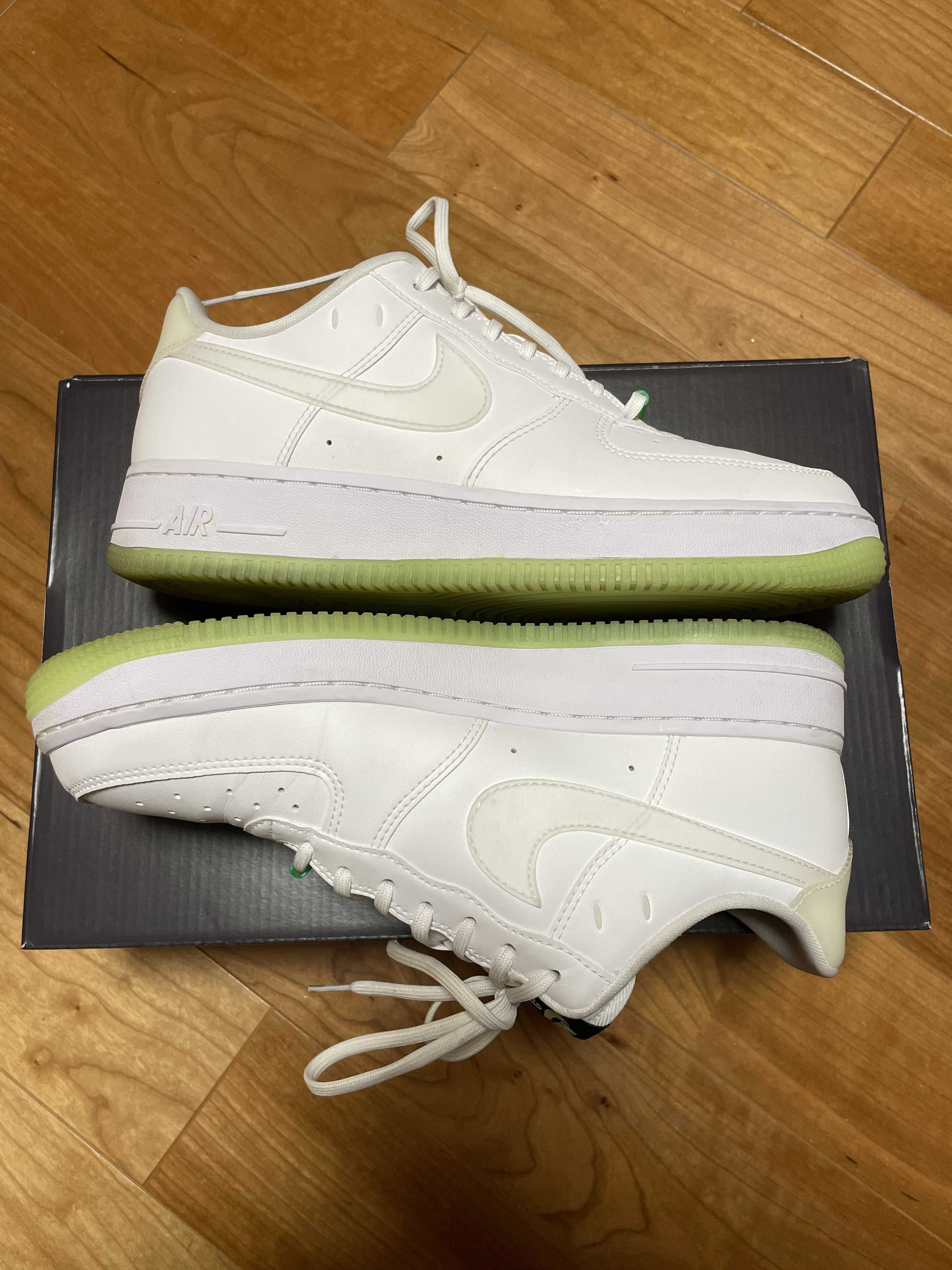 Nike Women's Air Force 1 Low '07 LX "White"