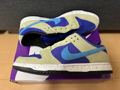 Nike SB Dunk Low "Celadon"