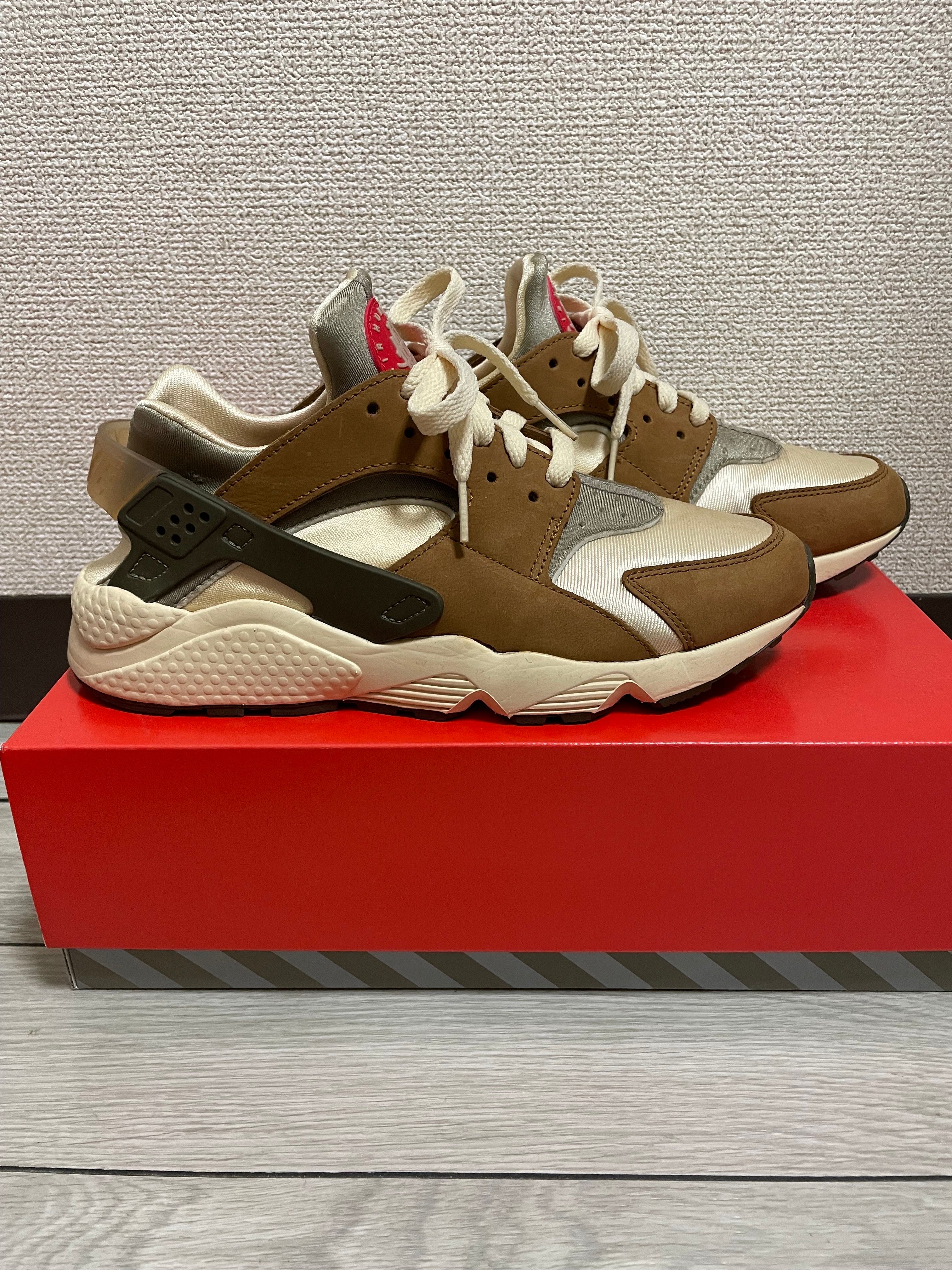 Stussy × Nike Air Huarache "Desert Oak"