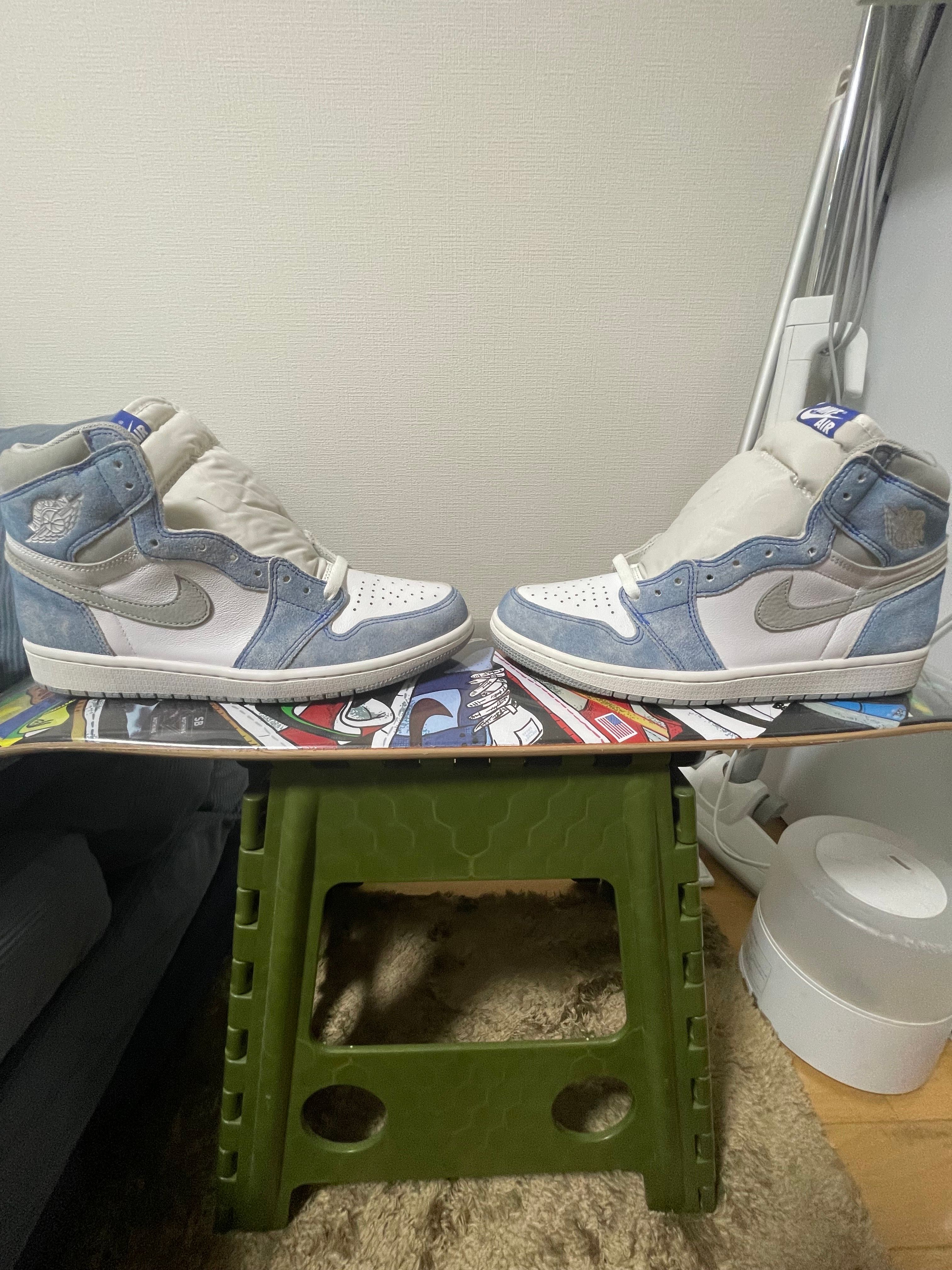 Nike Air Jordan 1 High OG "Hyper Royal"