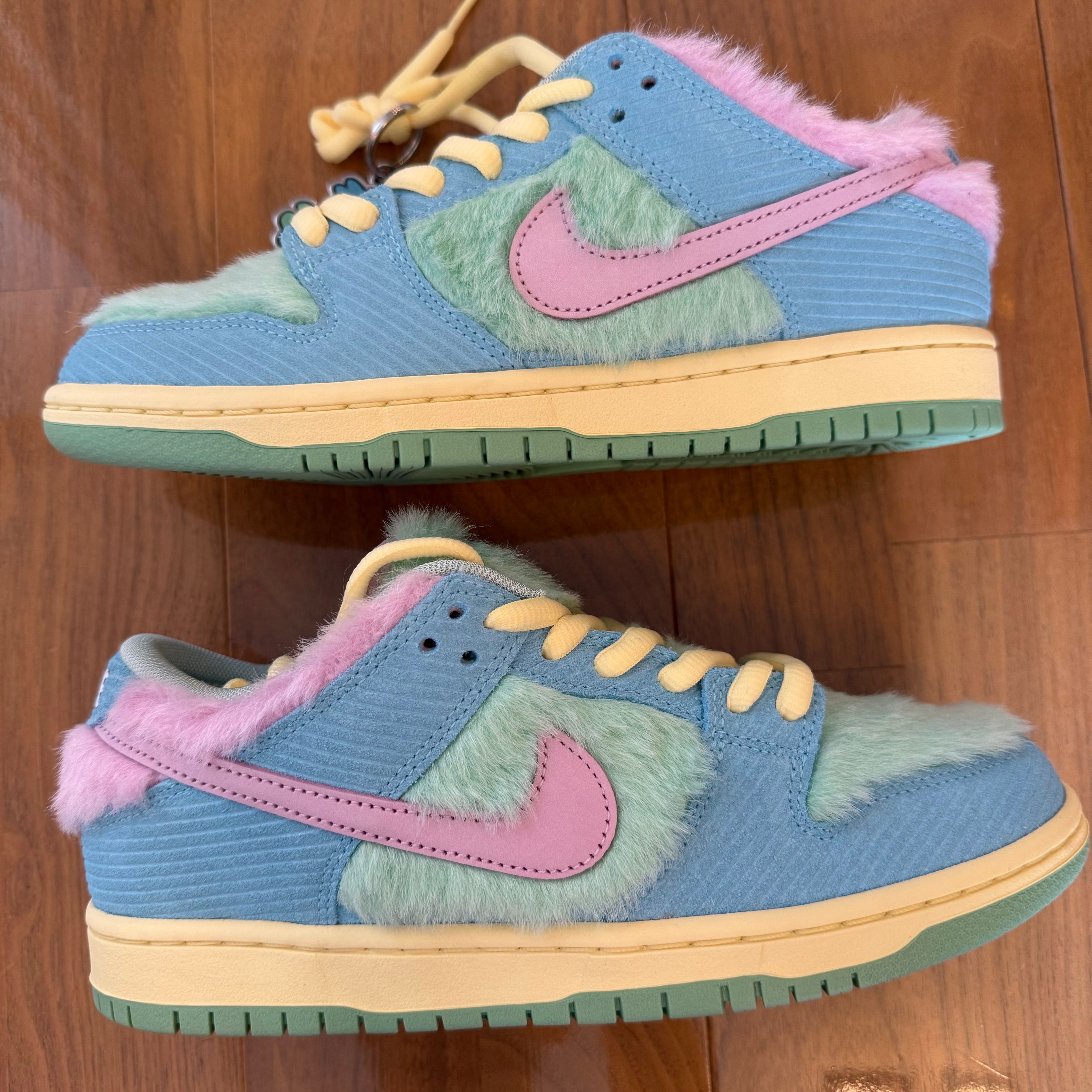 VERDY × Nike SB Dunk Low Pro QS "Visty/Blue Gaze and Enamel Green"