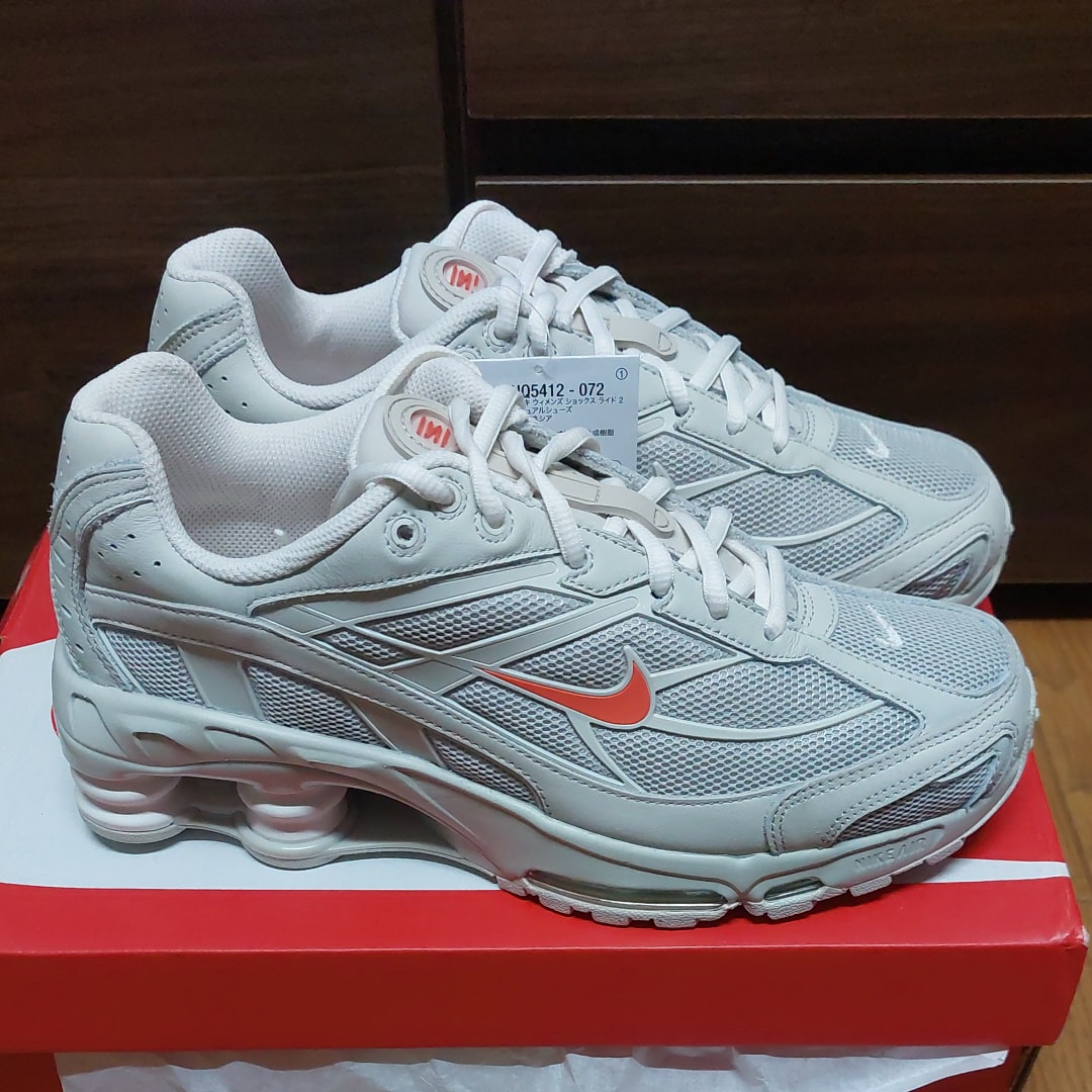 ナイキ ショックス ライド2 "ライトボーン アンド ターフオレンジ"