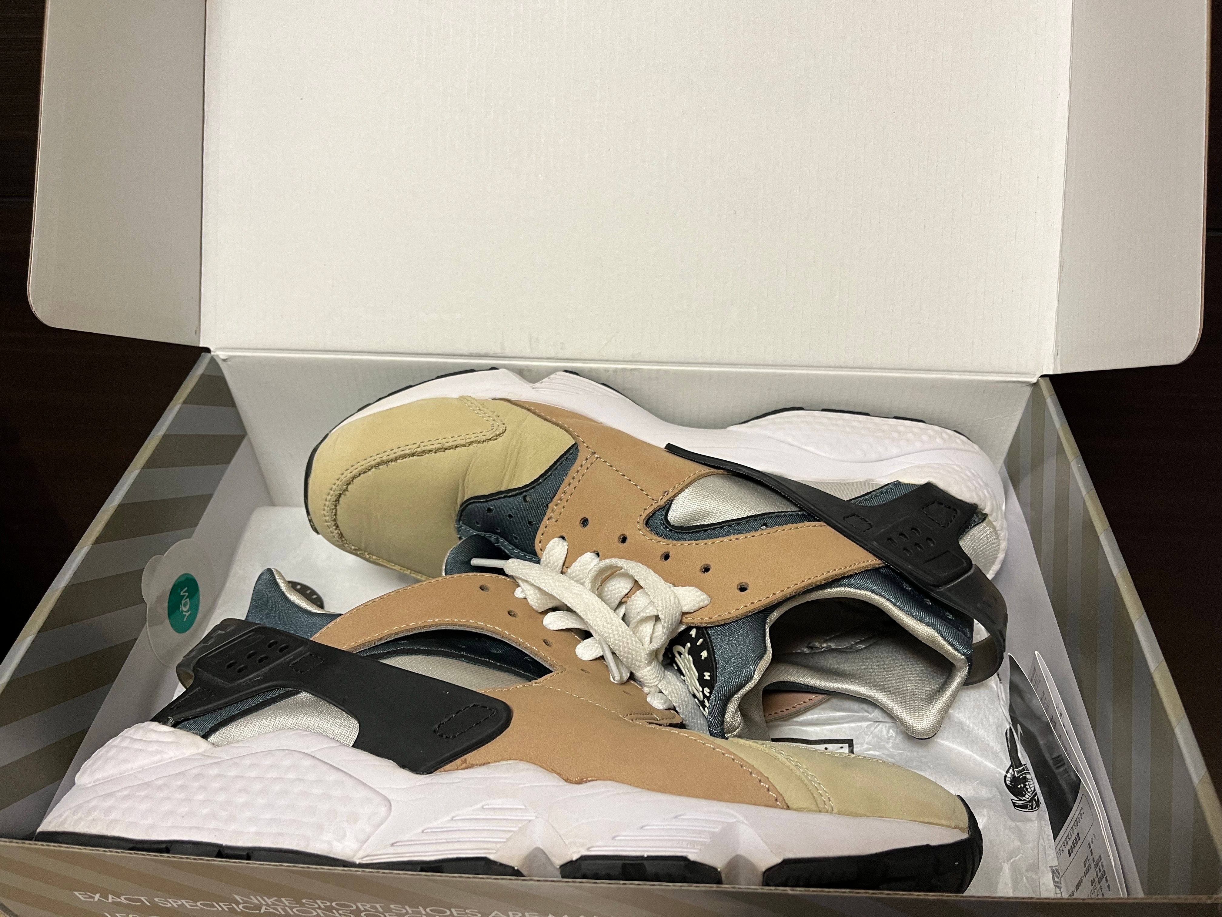 Nike Air Huarache "Escape" (2021)