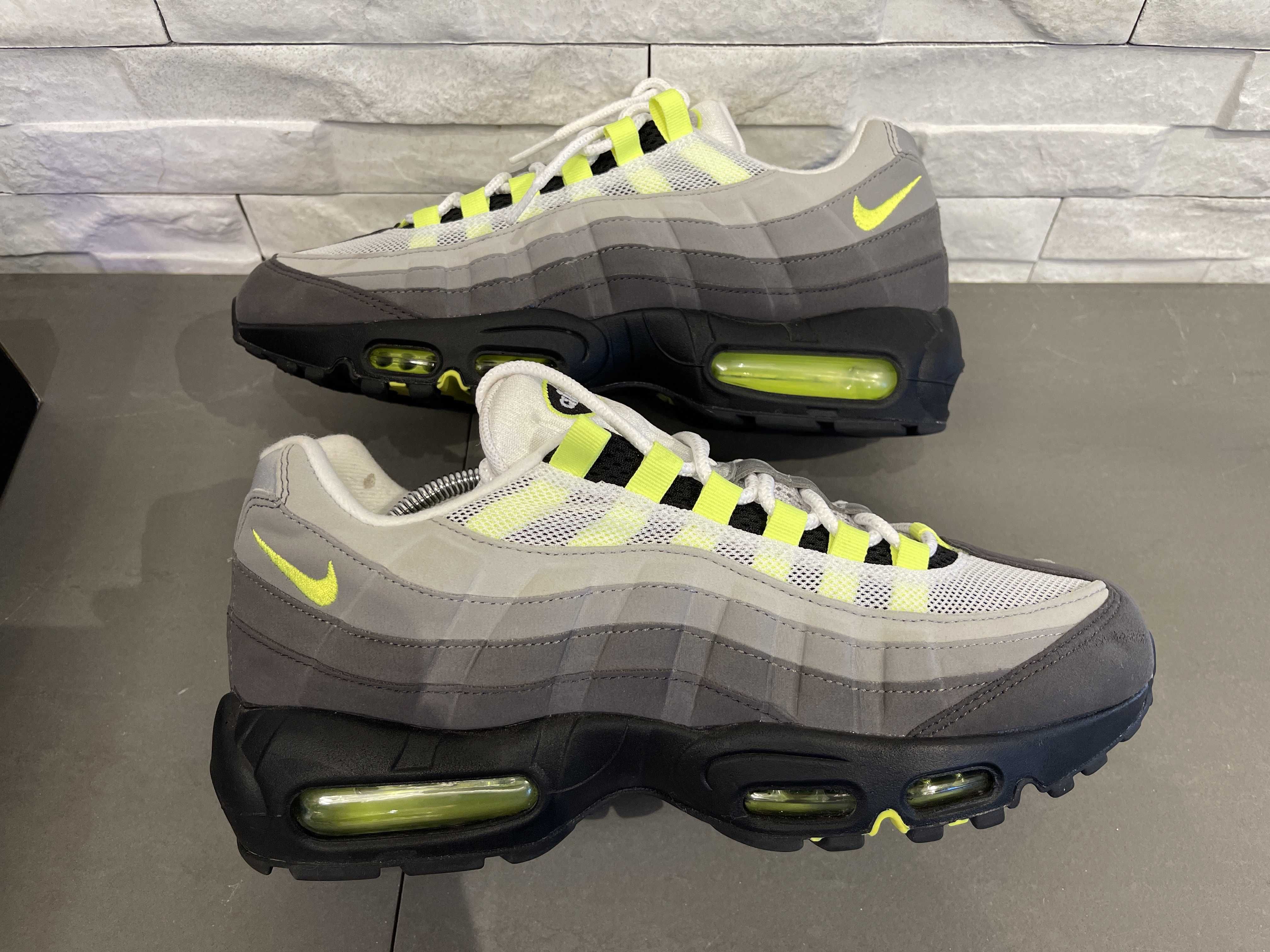 Nike Air Max 95 OG "Yellow Gradation" (2018)