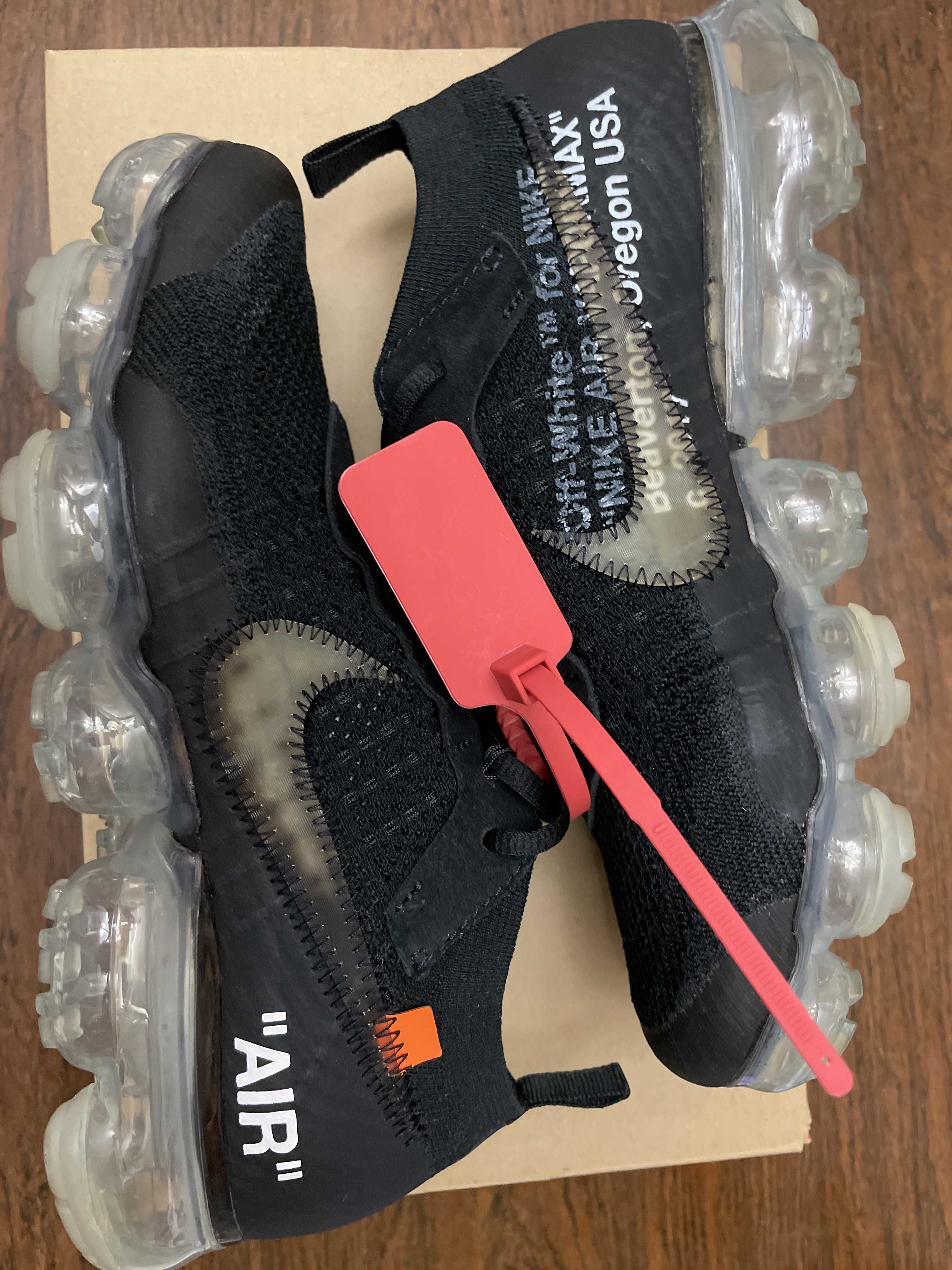 Off-White × Nike Air Vapormax "Black/Total Orange/Clear"