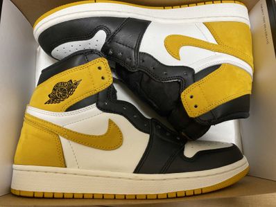 Nike Air Jordan 1 Retro High OG "Black Toe/Yellow Ochre"